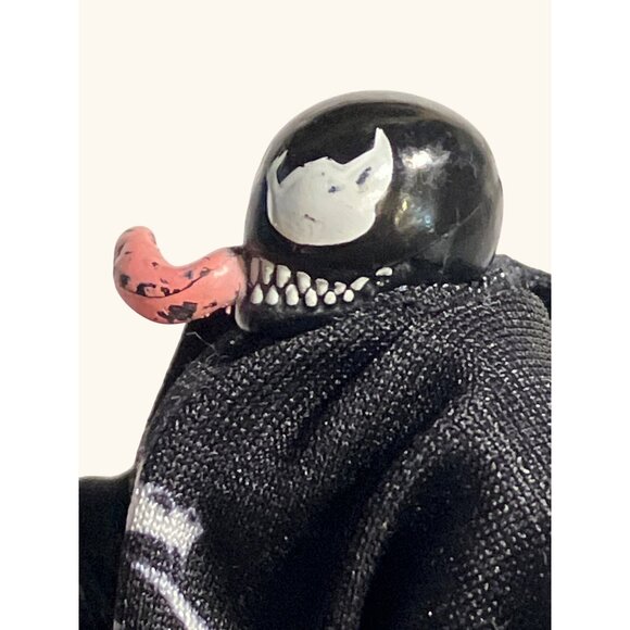 Venom Action Figure With Removable Black Suit & Pink Tongue - Picture 10 of 10